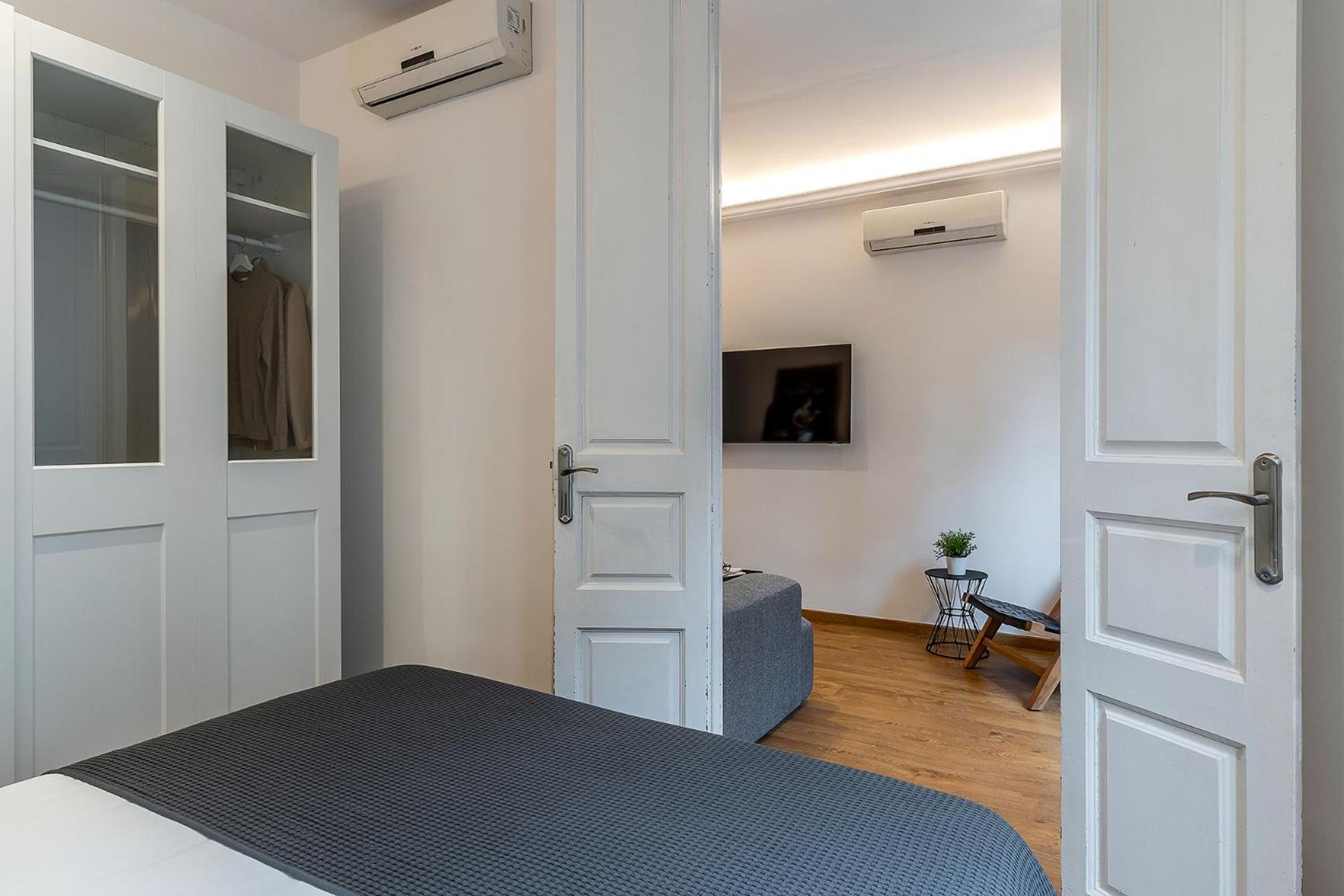Ab Eixample Calabria Apartment